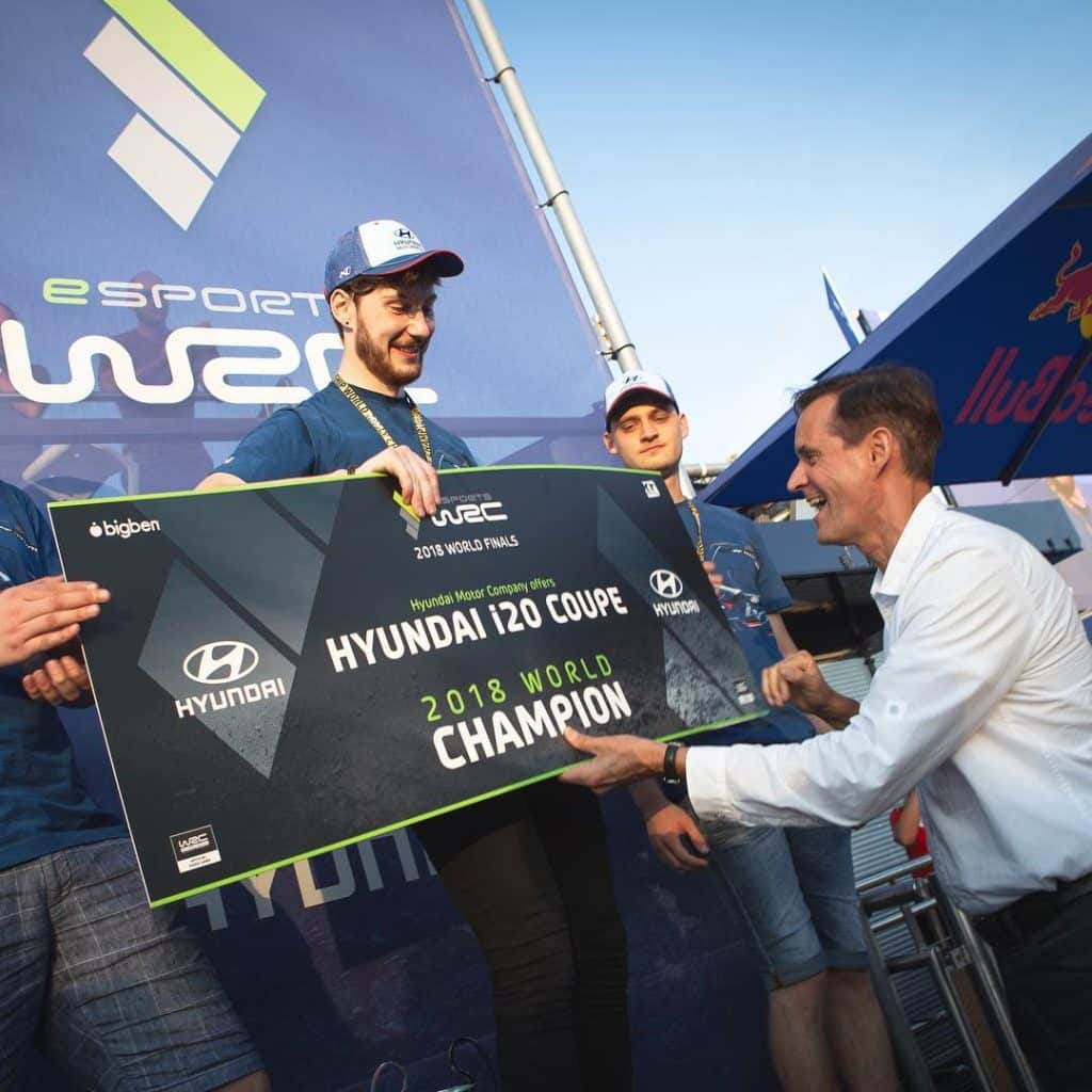 jon armstron sim racing wrc champion 2018